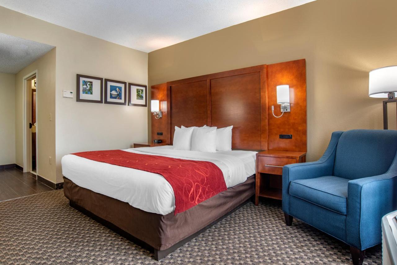 Comfort Suites Tallahassee Capitol - University Area Экстерьер фото
